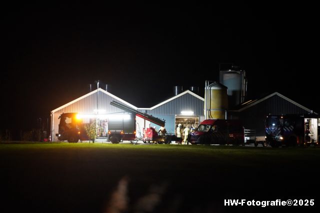 Henry-Wallinga©-Brandweerman-Mestkelder-Reddingsactie-Topweg-Genemuiden-11
