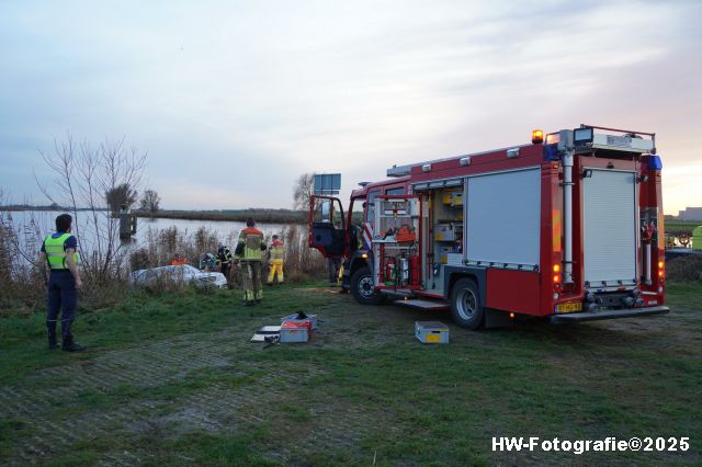 Henry-Wallinga©-Beknelling-Auto-Steiger-Hasselterdijk-Zwartsluis-02
