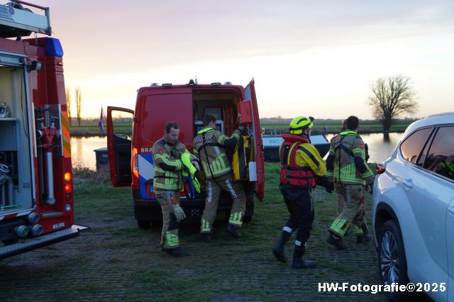 Henry-Wallinga©-Beknelling-Auto-Steiger-Hasselterdijk-Zwartsluis-04