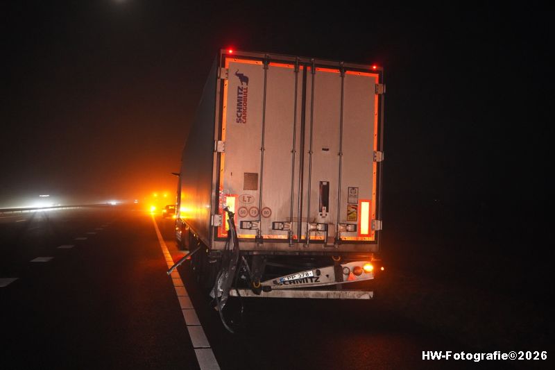 Henry-Wallinga©-Ongeval-Bestelbus-Vrachtwagen-A28-Lichtmis-09
