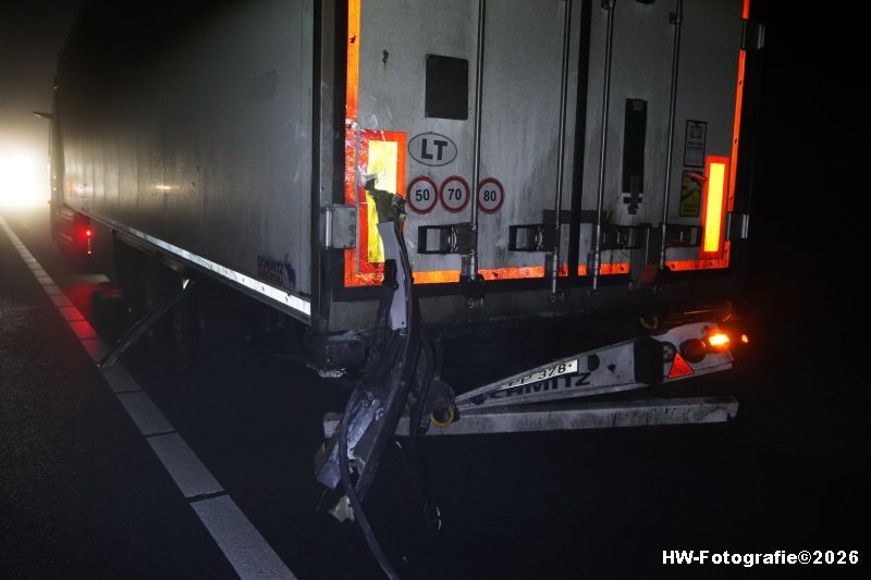 Henry-Wallinga©-Ongeval-Bestelbus-Vrachtwagen-A28-Lichtmis-11