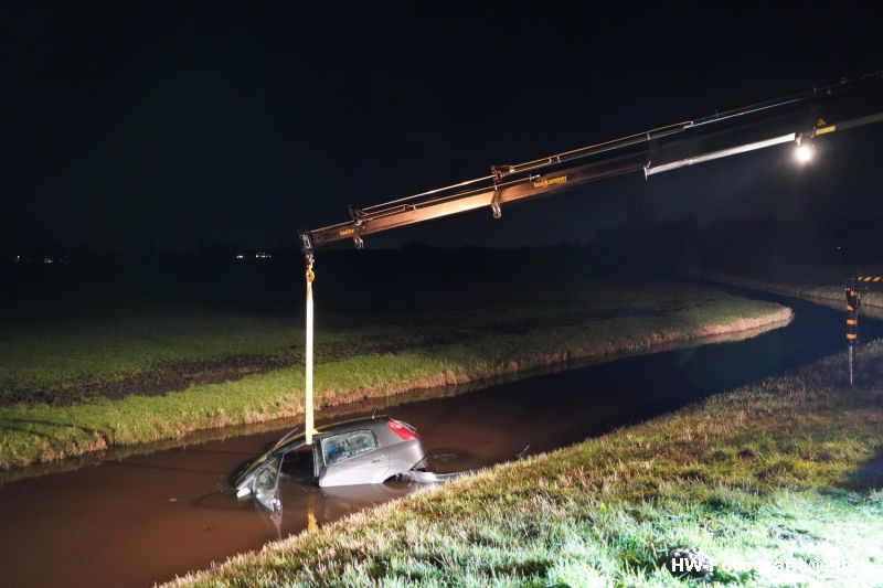 Henry-Wallinga©-Auto-Water-Staphorster-Grote-Stouwe-Staphorst-09