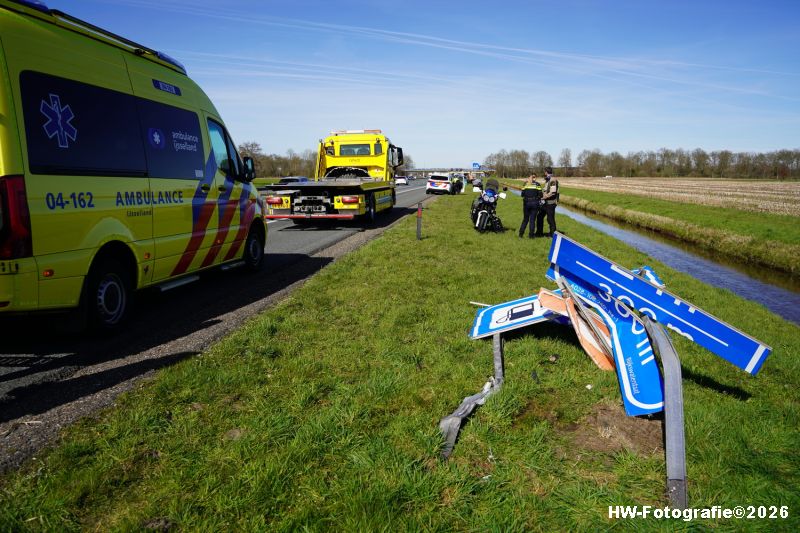 Henry-Wallinga©-Eenzijdig-Ongeval-Auto-Verkeersbord-A28-Staphorst-06