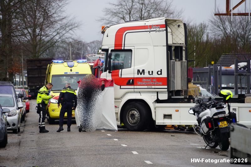 Henry-Wallinga©-Ongeval-Persoon-Vrachtwagen-Rollecate-Nieuwleusen-01