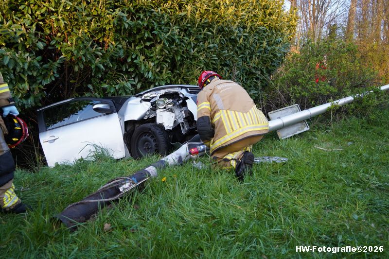 Henry-Wallinga©-Eenzijdig-Ongeval-Auto-Sloot-N377-Hasselt-06