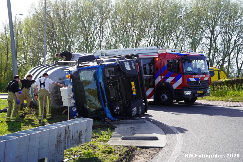 Henry-Wallinga©-Ongeval-Vrachtwagen-Rotonde-N375-Meppel-01