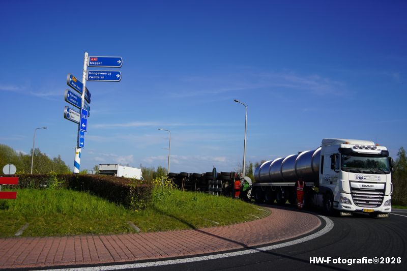Henry-Wallinga©-Ongeval-Vrachtwagen-Rotonde-N375-Meppel-07