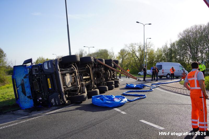 Henry-Wallinga©-Ongeval-Vrachtwagen-Rotonde-N375-Meppel-13
