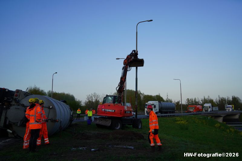 Henry-Wallinga©-Ongeval-Vrachtwagen-Rotonde-N375-Meppel-18