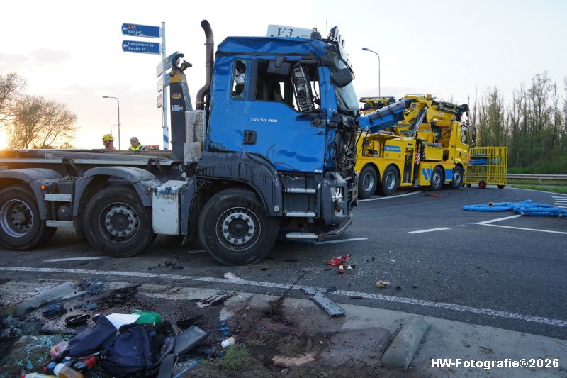 Henry-Wallinga©-Ongeval-Vrachtwagen-Rotonde-N375-Meppel-28