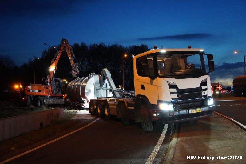 Henry-Wallinga©-Ongeval-Vrachtwagen-Rotonde-N375-Meppel-30