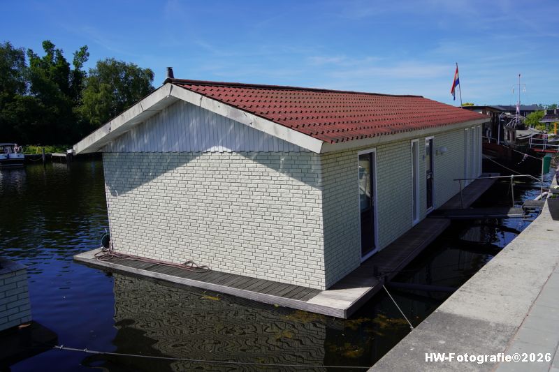 Henry-Wallinga©-Woonboot-Zinken-Nieuwesluis-Zwartsluis-01