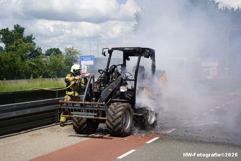 Henry-Wallinga©-Brand-Shovel-Zwartewaterweg-Hasselt-06