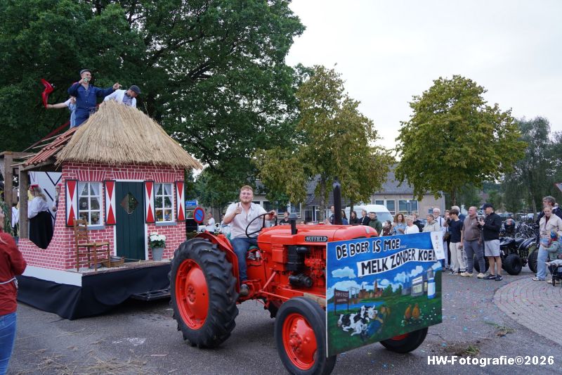 Henry-Wallinga©-Euifeest-Optocht-Avond-Hasselt-14
